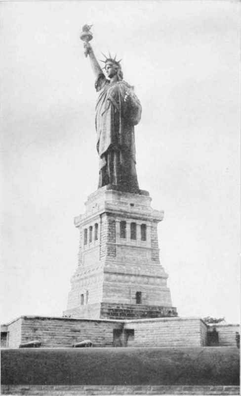 [تصویر: LIBERTY-ENLIGHTENING-THE-WORLD.jpg]