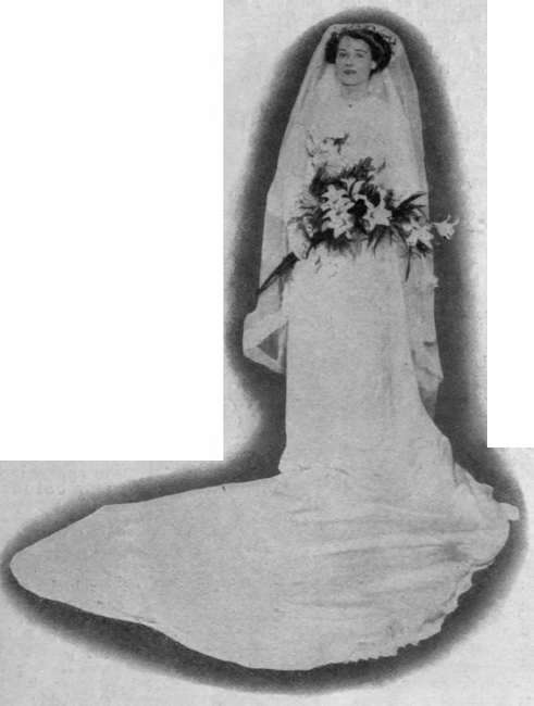 On her wedding day Lady Gort honoured her nationality by having her dress 