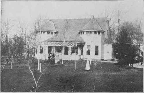 SUMMER HOME IN MICHIGAN, OF W. CARBYS ZIMMERMAN, ARCHITECT, CHICAGO, ILL.