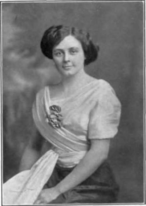 A Clearing House Of Ideas StudioLightMagazine1911 172