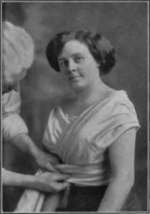 A Clearing House Of Ideas StudioLightMagazine1911 174