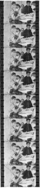 April Surelook Roams Demonstrator StudioLightMagazine1911 54