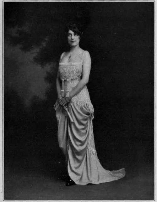 Advertising And Selling StudioLightMagazine1914 251