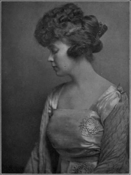 Intensifier StudioLightMagazine1918 105
