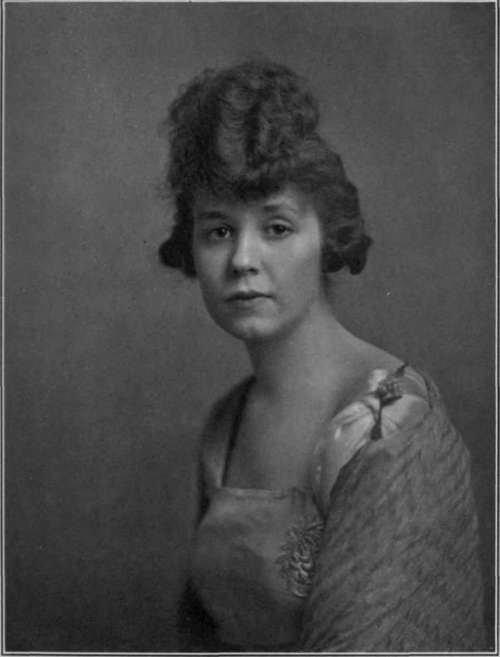 Make The Apprentice Efficient StudioLightMagazine1918 101