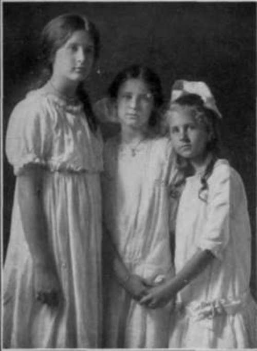 A Human Appeal StudioLightMagazine1919 114