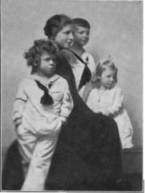 A Human Appeal StudioLightMagazine1919 115