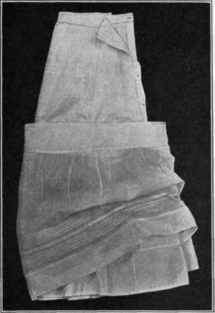 Fig. 6i.   A simple petticoat.