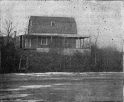 A Summer Bungalow 272
