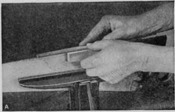 Sharpening Chisels And Planes 8