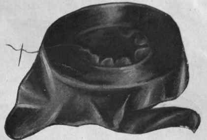 Fig. 7b. Sew the 3/4 inch of velvet, after snipping to the head mark