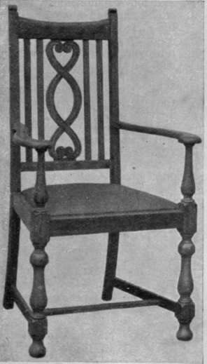 A good example of a chair in light oak in the modern style