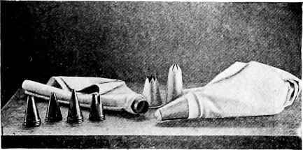 Pastry Bag And Tubes