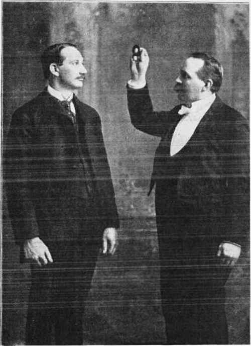 Using the disk to rivet the attention The first step in producing hypnosis.