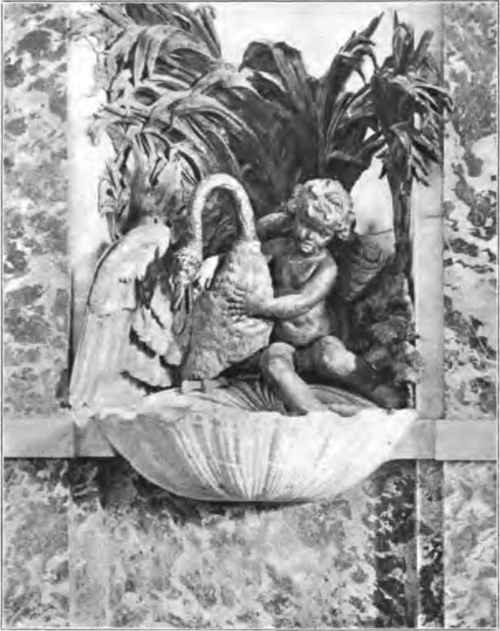 DINING ROOM FOUNTAIN, PALACE OF FONTAINEBLEAU.