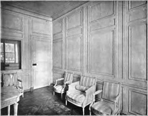 ROOM IN THE PALACE OF FONTAINEBLEAU.