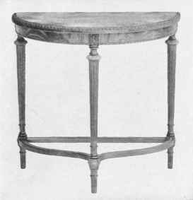 MAHOGANY CONSOLE TABLE OF NEO CLASS1C DESIGN Top 26 x 14 inches.