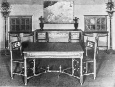PISA DECORATED BREAKFAST SUITE. ALSO SUITABLE FOR A DINING ROOM.
