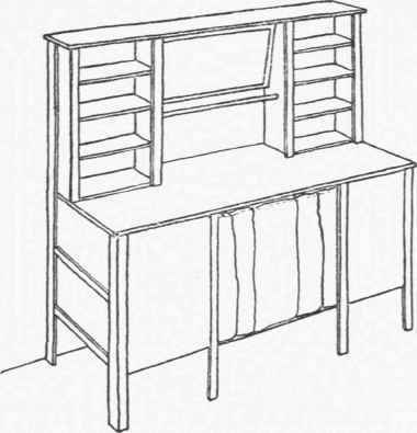 CHILD'S WASHSTAND AND DRESSER