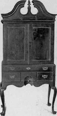 Cupboard on Frame, 1730 50.