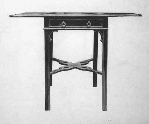 Breakfast Table, Mahogany Chippendale