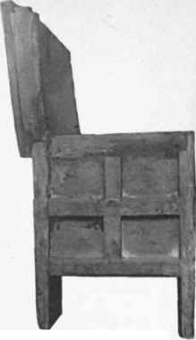 Fig. I.   End View Of Oaken Chest Stoke D'abernon
