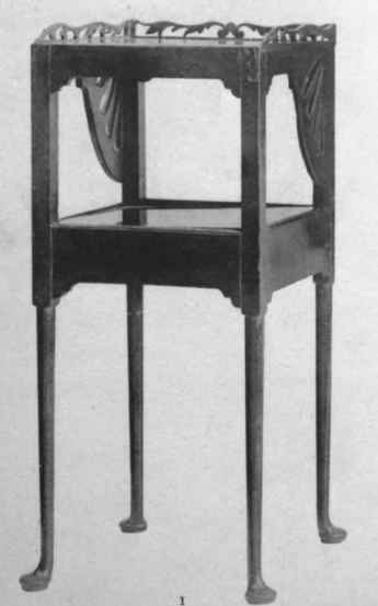 Whatnot, Mahogany Chippendale