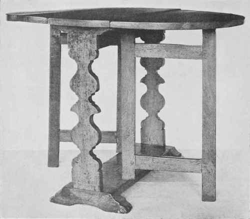Oak Table With Hinged Top.
