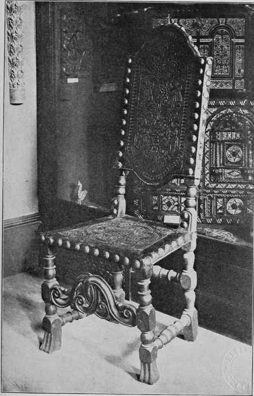 SPANISH LEATHER CHAIR.