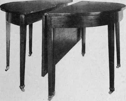 Hepplewhite Dining table, 1790.