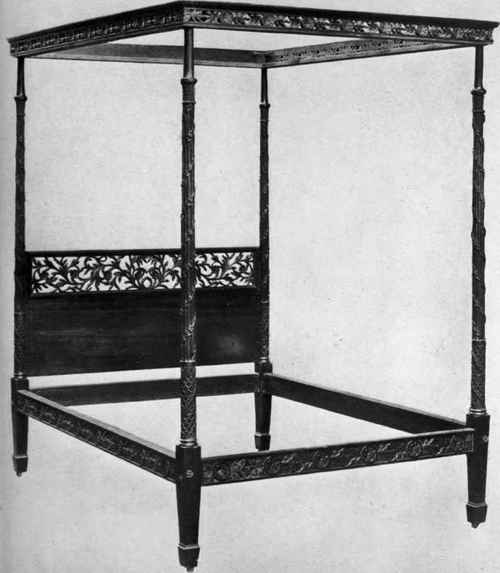 HEPPLEWHITE CARVED MAHOGANY BEDSTEAD.