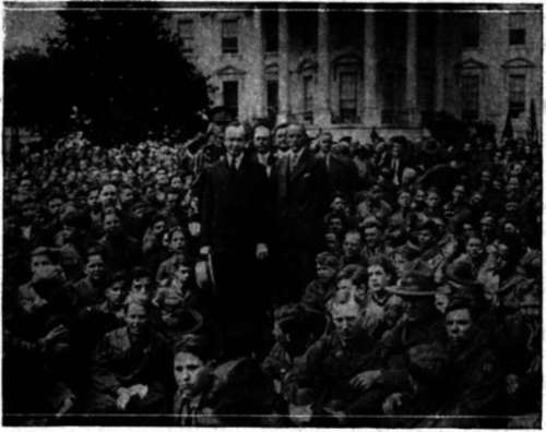 President Coolidge with Scouts on the White House lawn