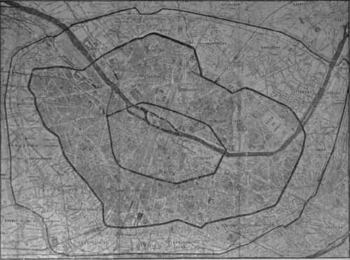 Paris. Central growth exhibited by successive encircling boulevards, formerly fortiflcation