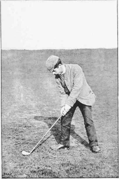 ADDRESSING FOR AN APPROACH SHOT.