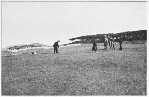 NORTH BERWICK LINKS. (From a photograph by Messrs, Hutchinson & Co., Berwick �