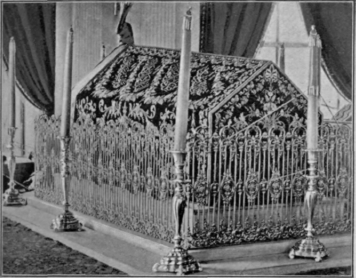 A Sultan 's Tomb In Santa Sophia